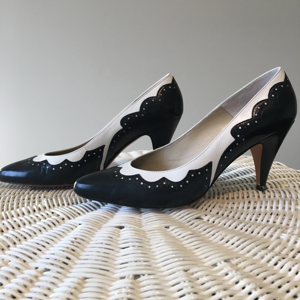 Vintage EVAN PICONE Spectator Heels Pumps 💜Host Pick💜